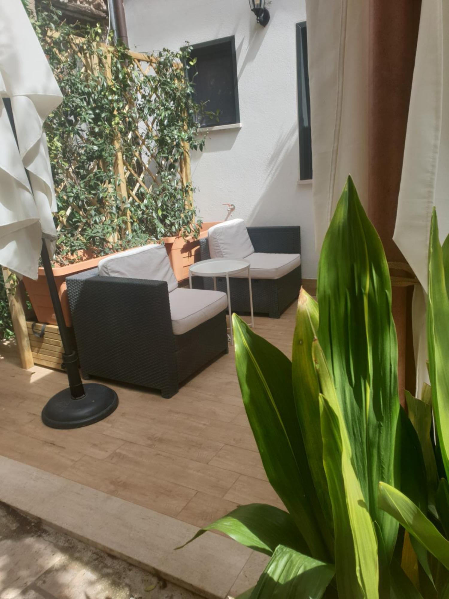 Il Giardinetto Di Dilyana Hotell Monterosi Eksteriør bilde